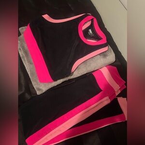 Sporty beach riot 2 piece active set!